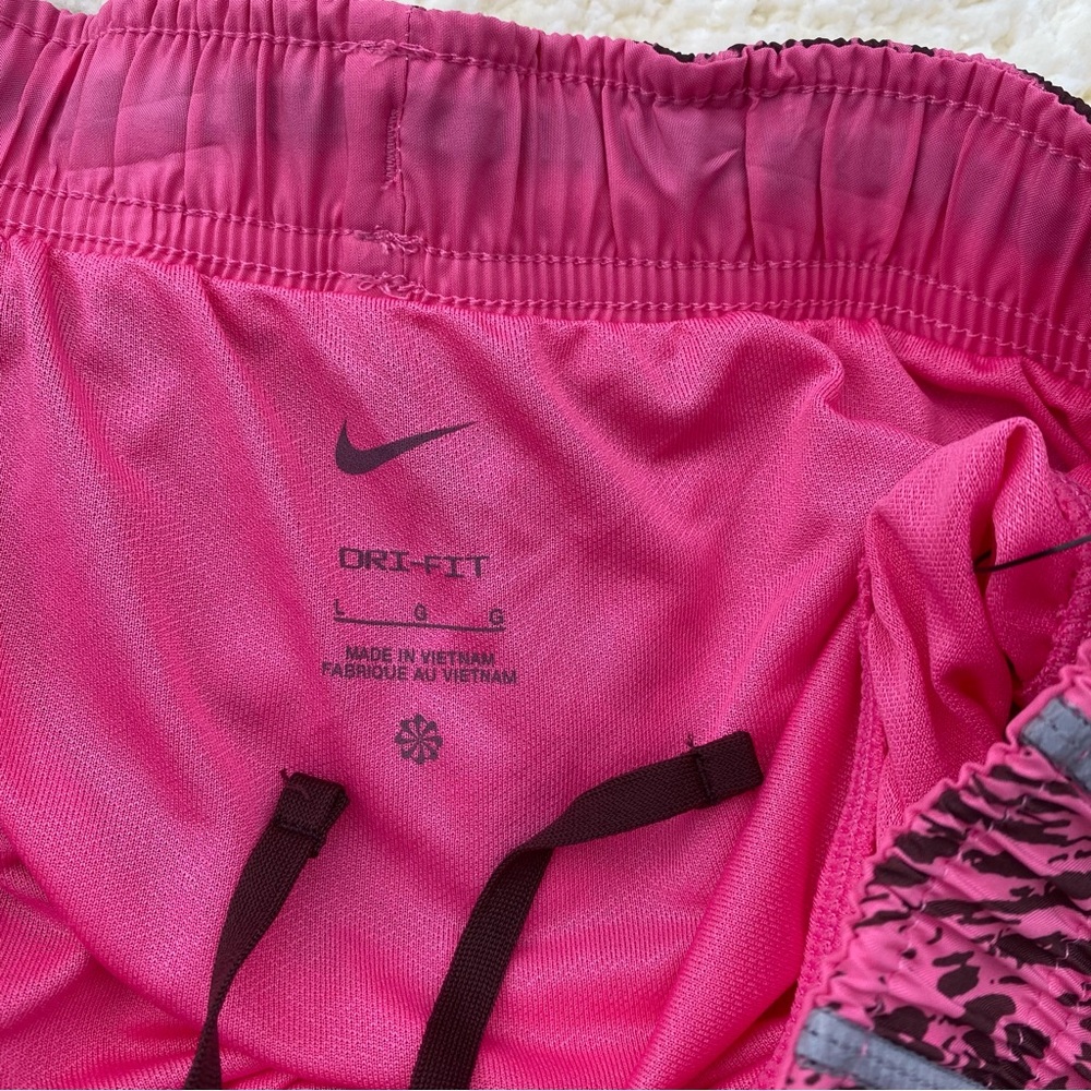 Nike Dri Fit Running Shorts - Picture 3 of 3